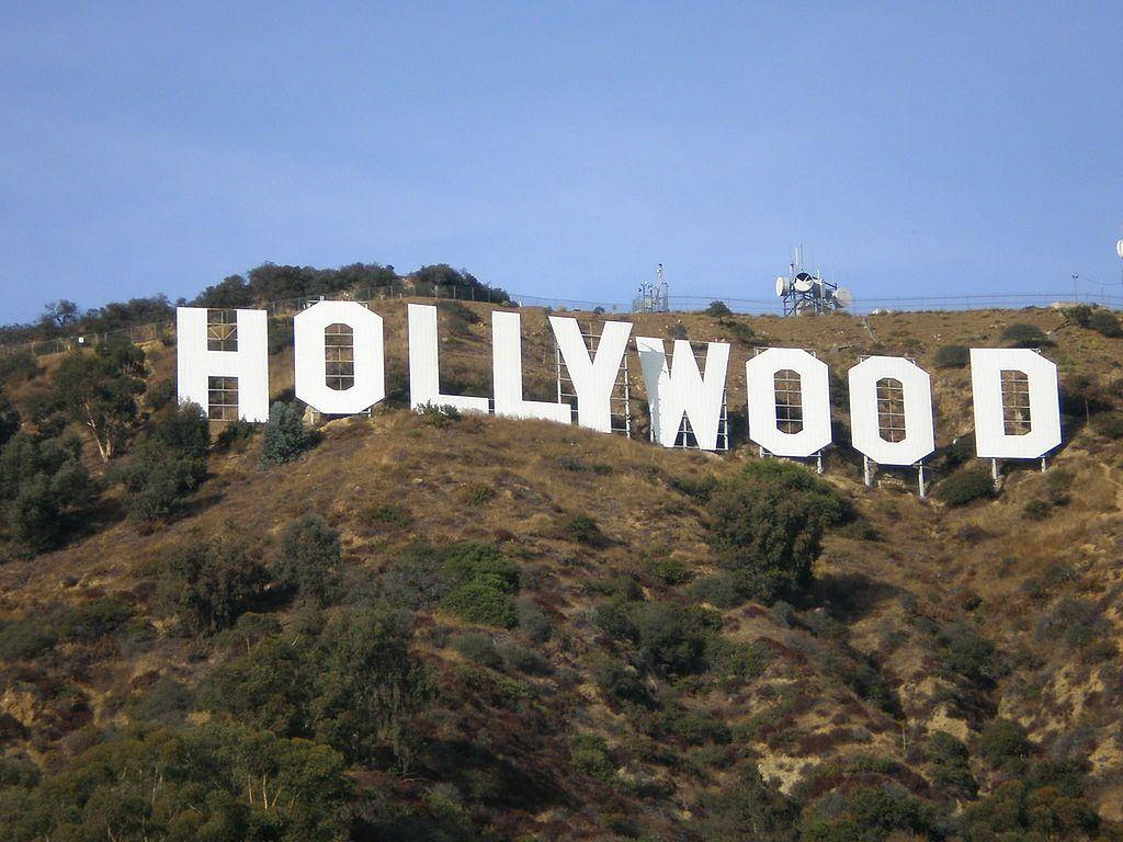 Hollywood Sign Zoomed-in Picture