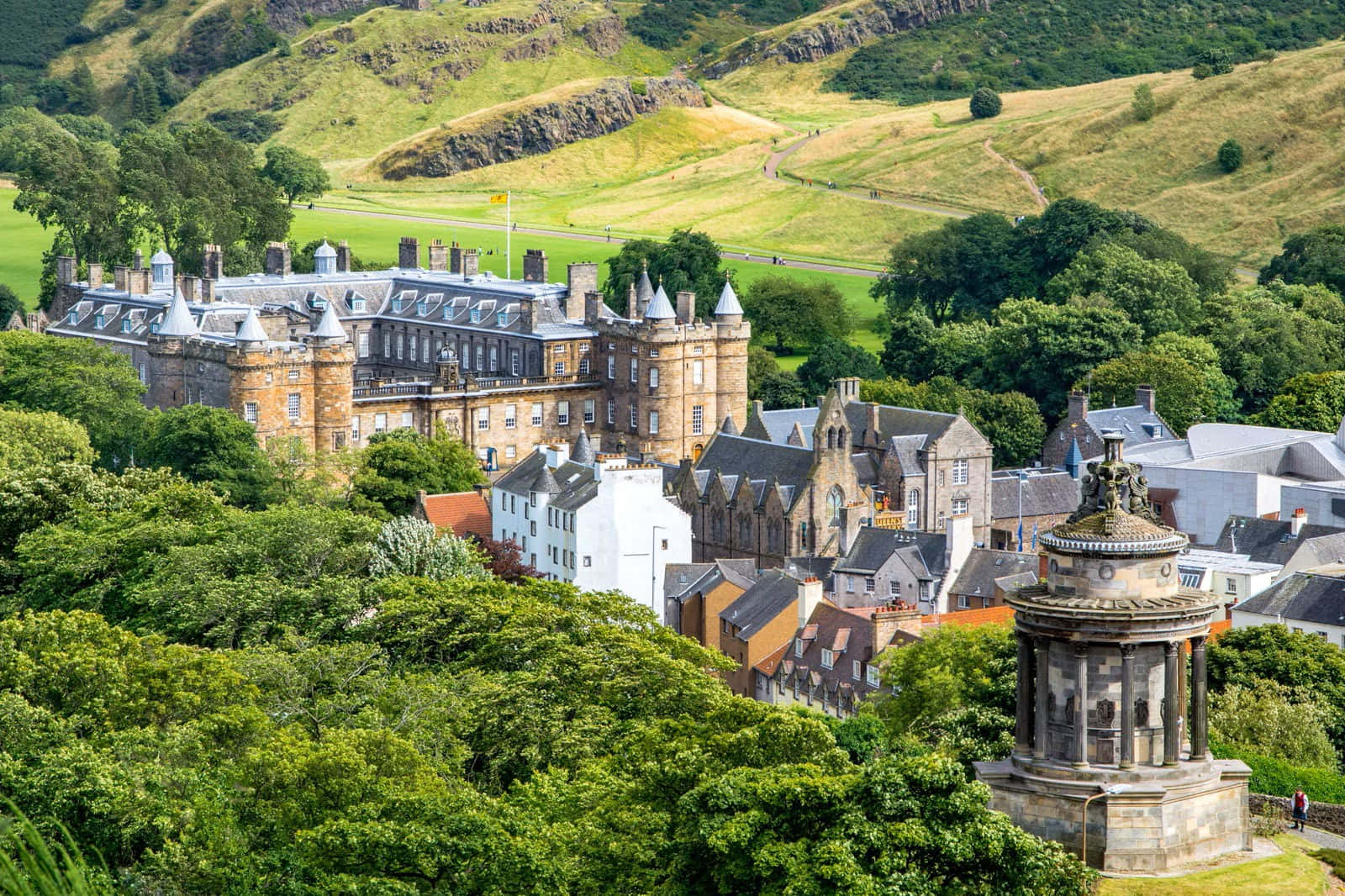 Holyrood Palace Edinburgh Scotland Wallpaper