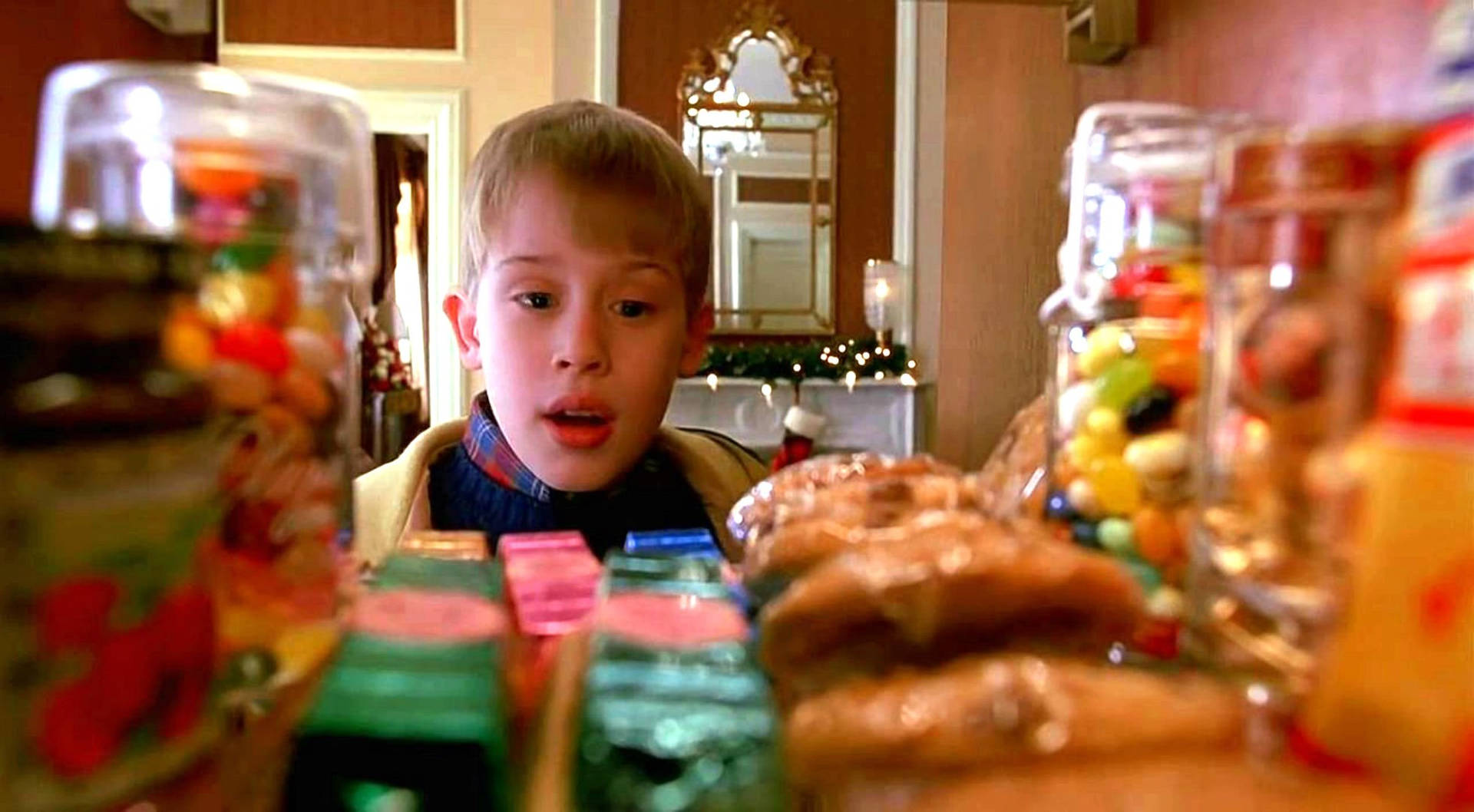 Home Alone Entranced Kevin Wallpaper