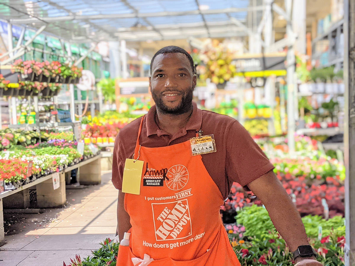 Home Depot Assistant Manager Wallpaper