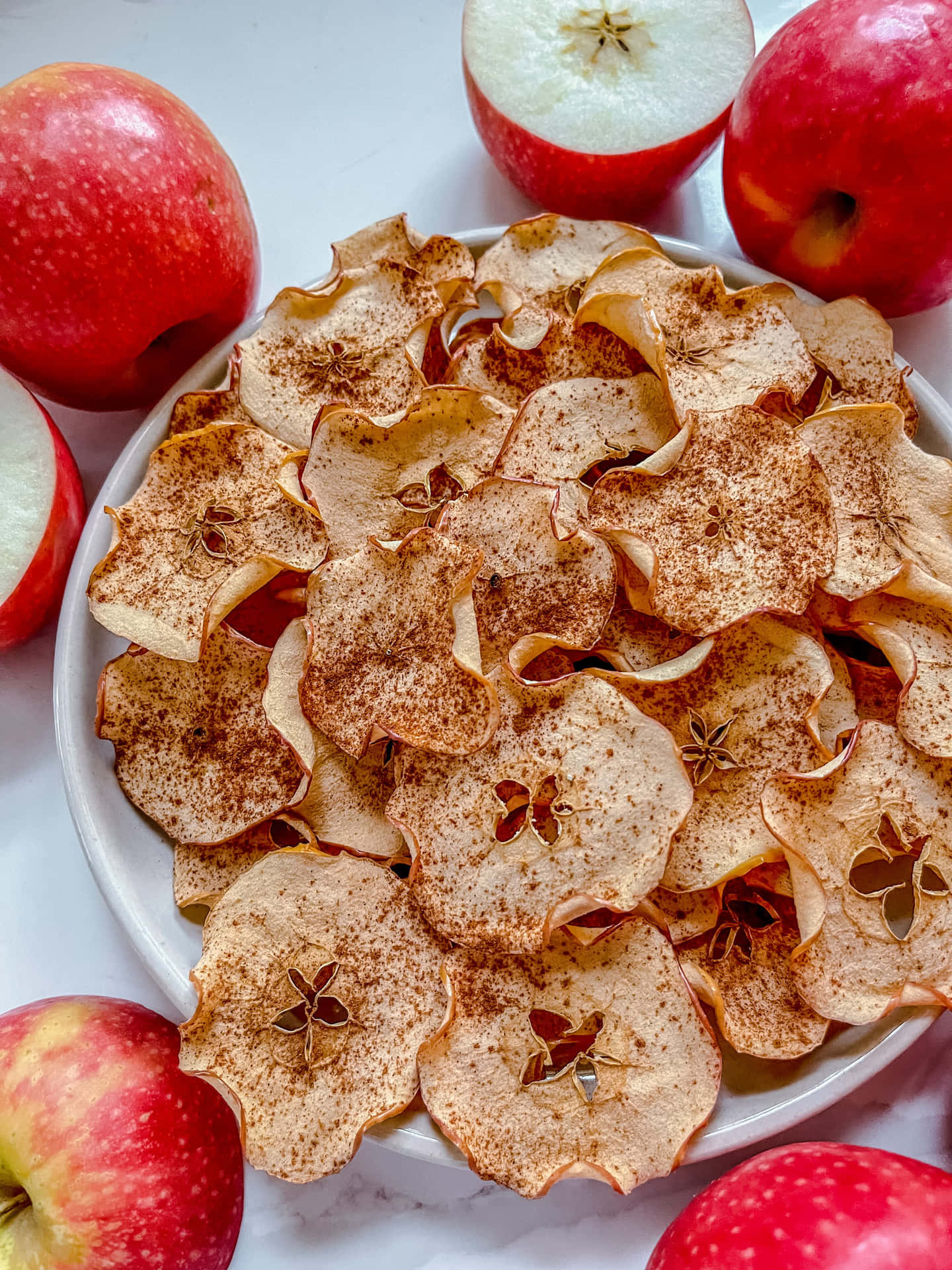 Homemade Cinnamon Apple Chips Wallpaper