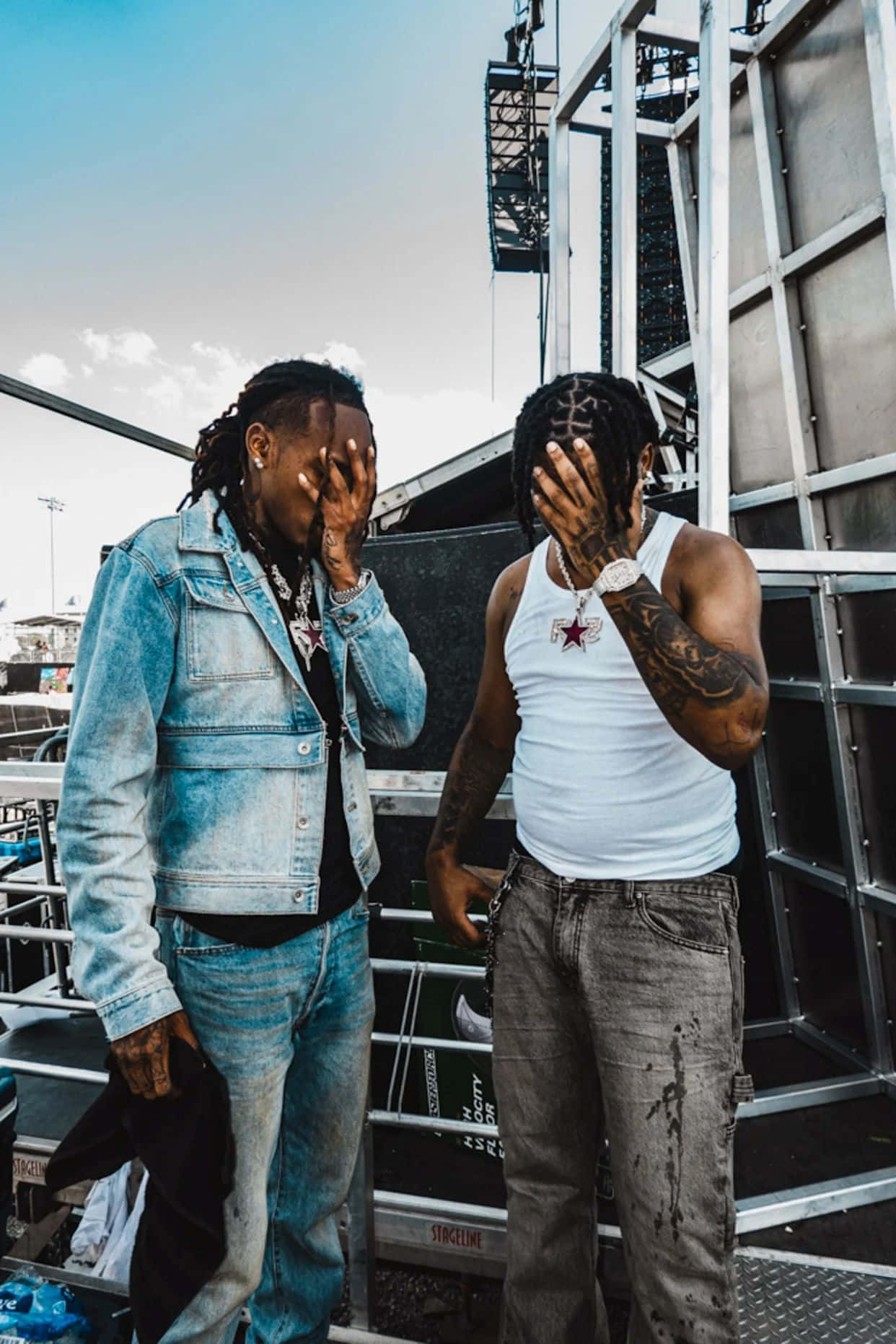 Homicide Gang Members Posing Wallpaper