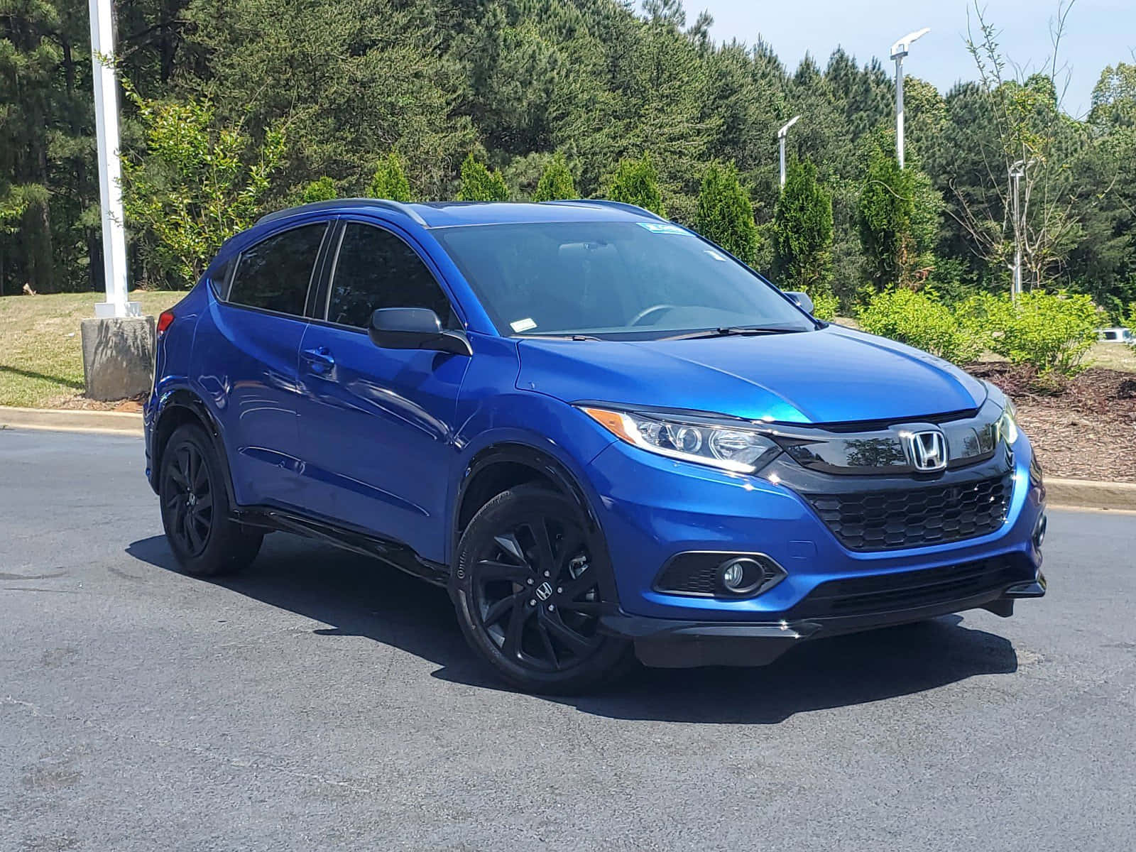 Sleek and stunning Honda HR-V on the open road Wallpaper