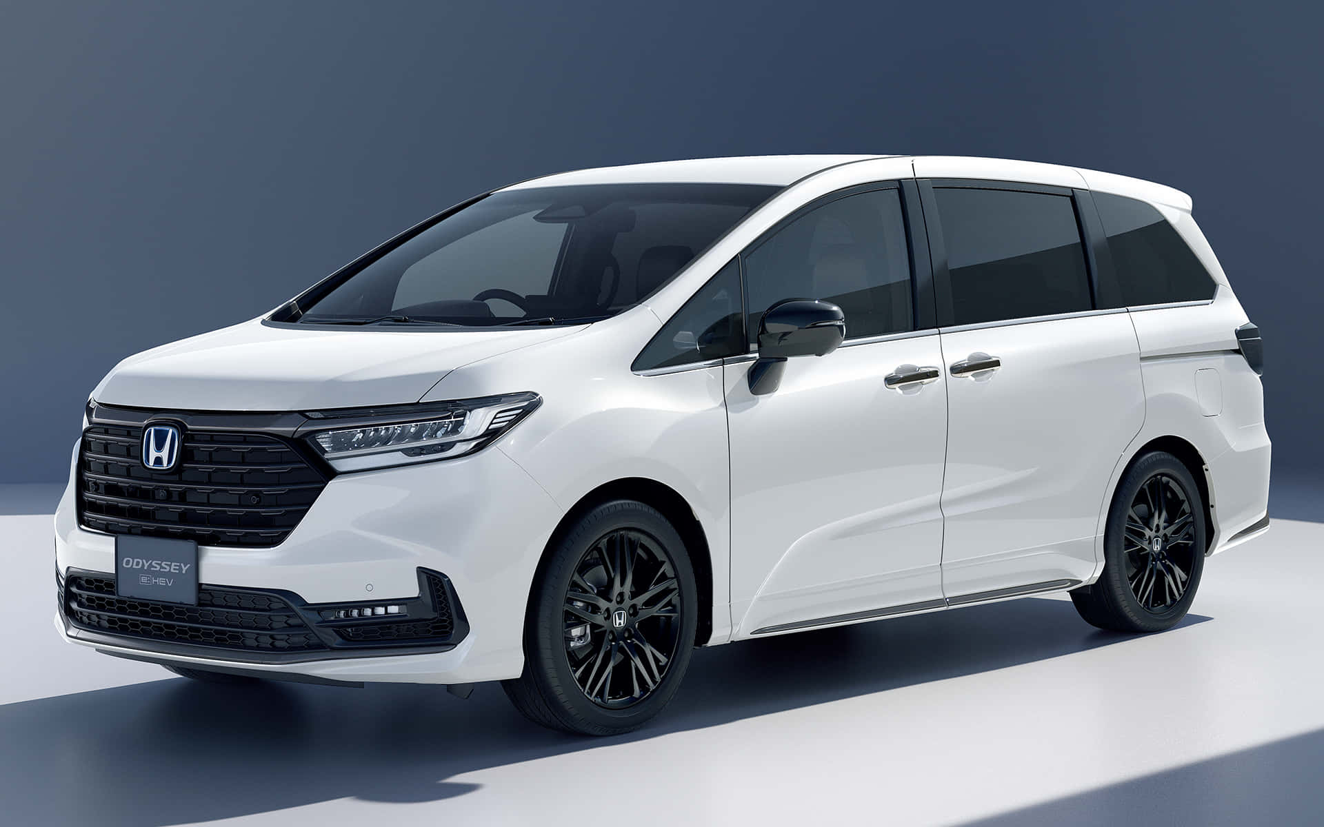 A sleek Honda Odyssey in its full glory Wallpaper