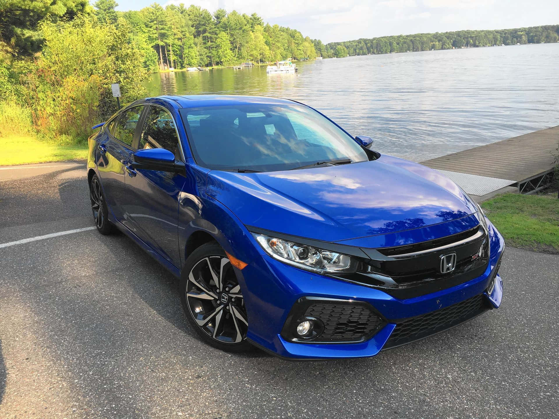Speed and Style: The Best of Both Worlds in the Honda Accord