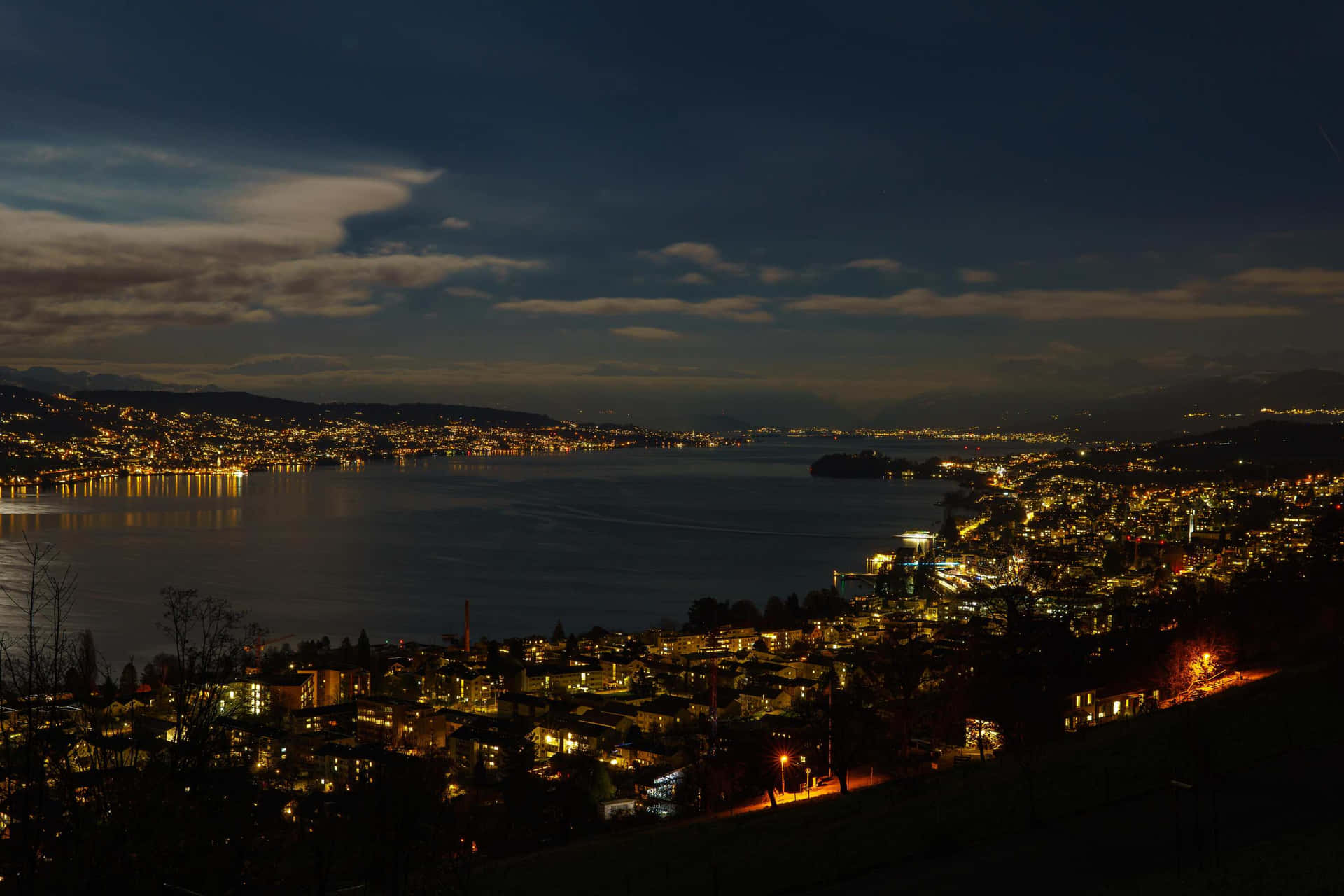 Horgen Switzerland Nighttime Lake View Wallpaper