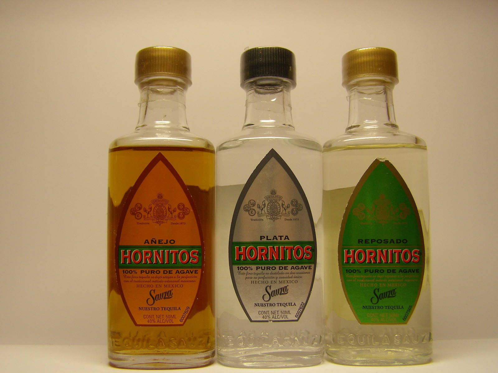 Hornitos Sauza Tequila Mini Bottles Wallpaper