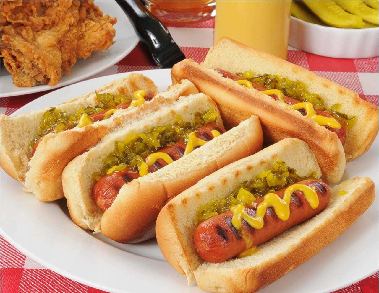 Deliciously Juicy Hot Dog
