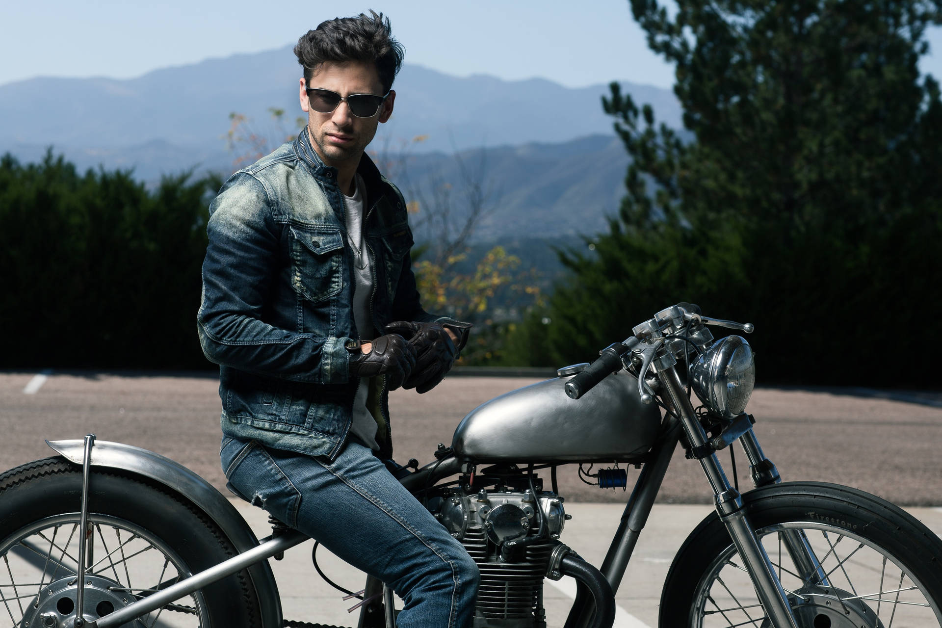 Hot Guy Riding Motorbike Wallpaper
