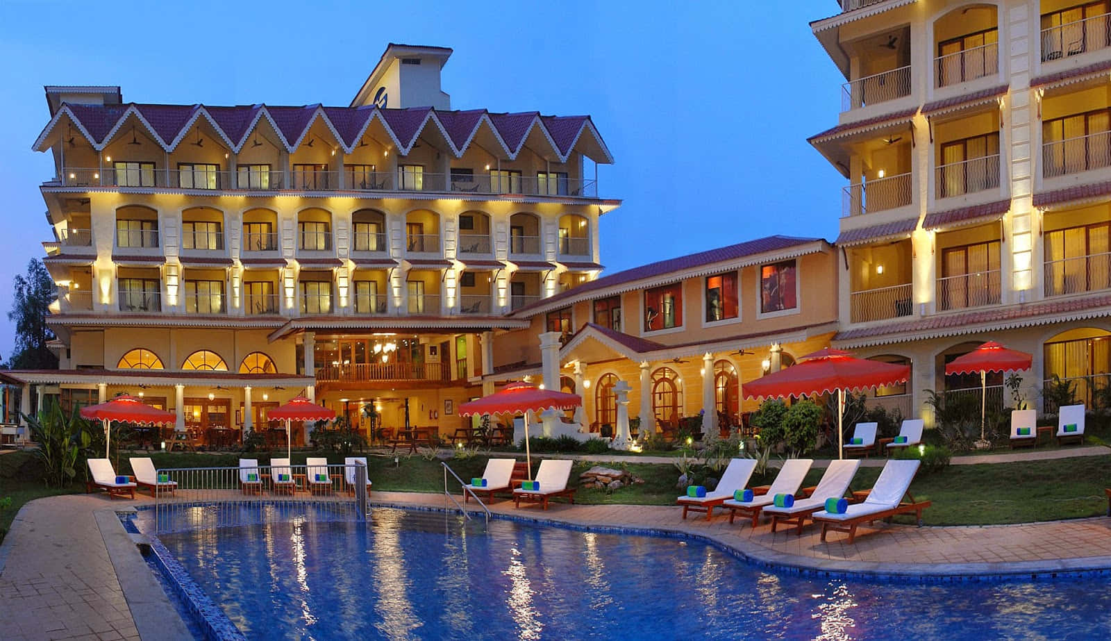 Experience five-star luxury hospitality at the beautiful Italia Hotel