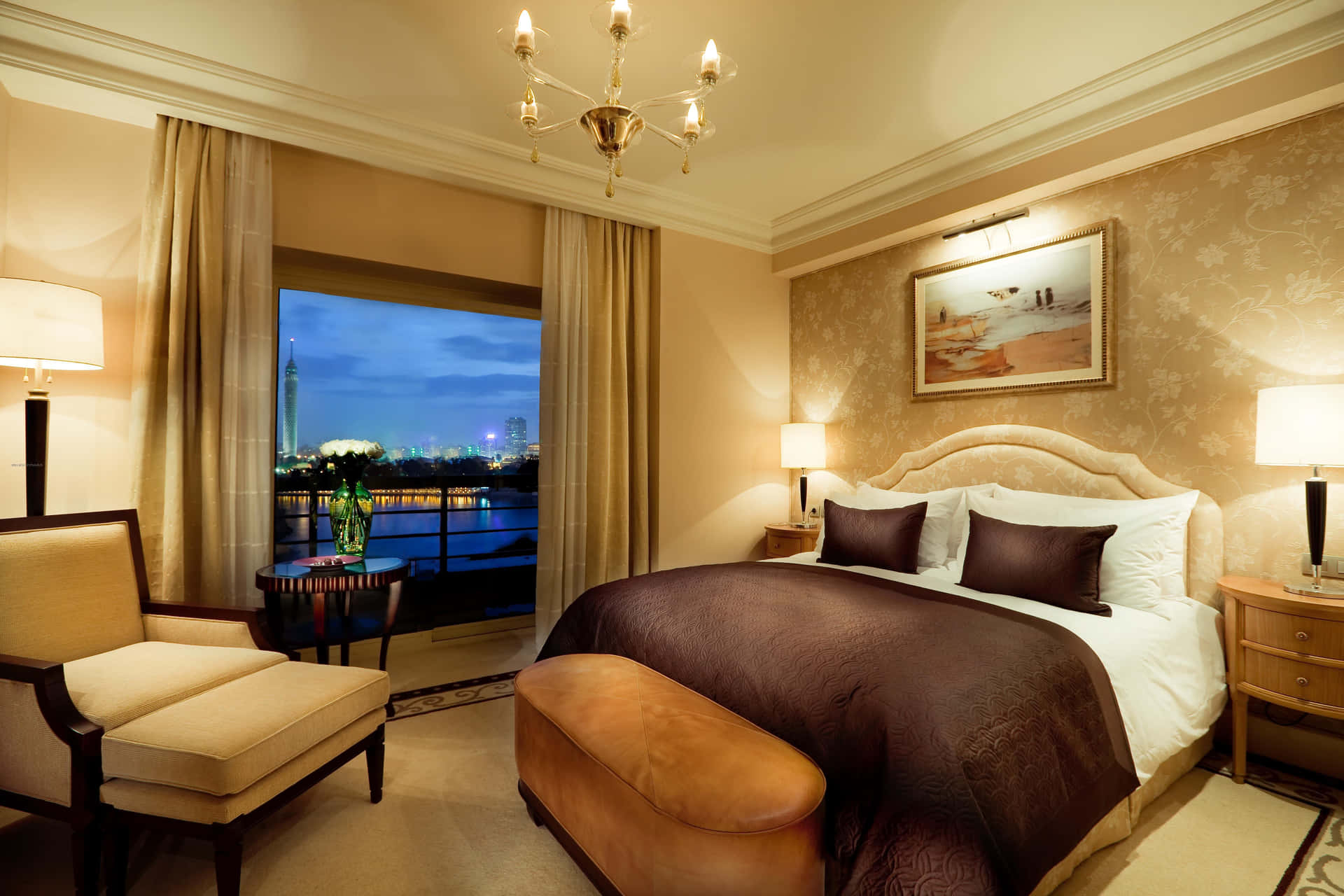 Luxurious and Modern Hotel Room