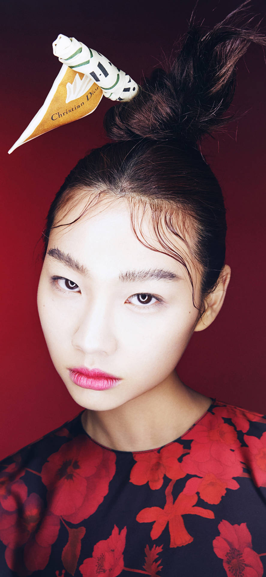 Jung Ho Yeon displays her chic stunning beauty in the Louis
