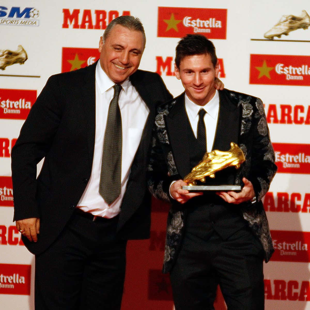 Hristo Stoichkov og Lionel Messi scorer altid! Wallpaper