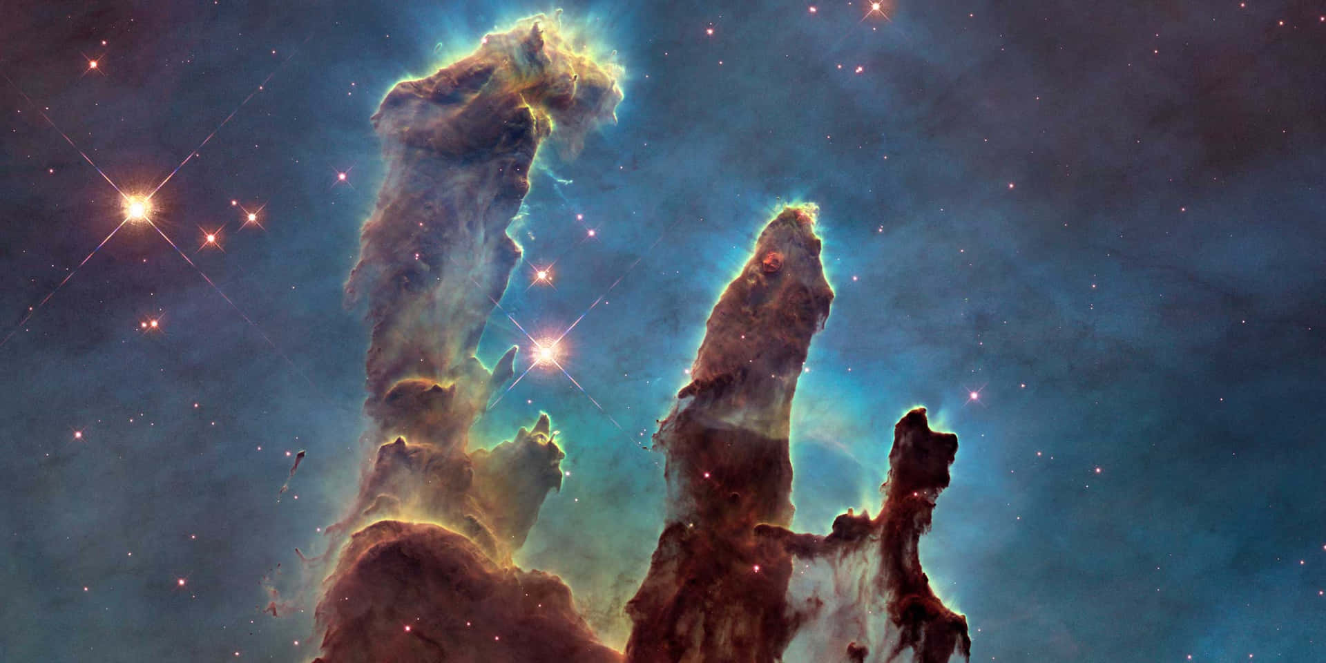 Oplevde Fantastiske Farver Og Strukturer I Universet Set Gennem Hubble-teleskopet På Din Computer Eller Mobiltelefon. Wallpaper