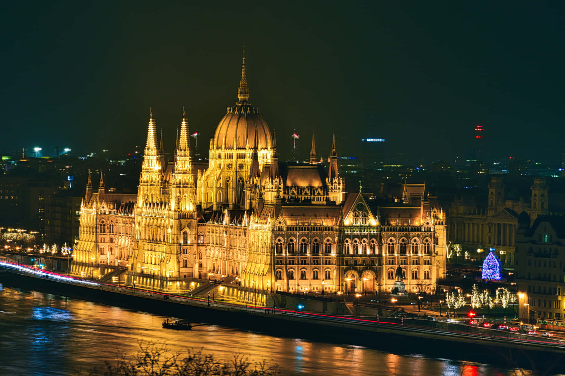 "Stunning High-Angle View of Hungarian Parliament Buildings" Wallpaper