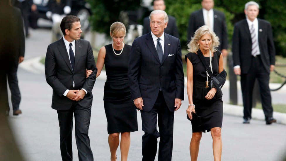 Hunter Biden With Family Picture