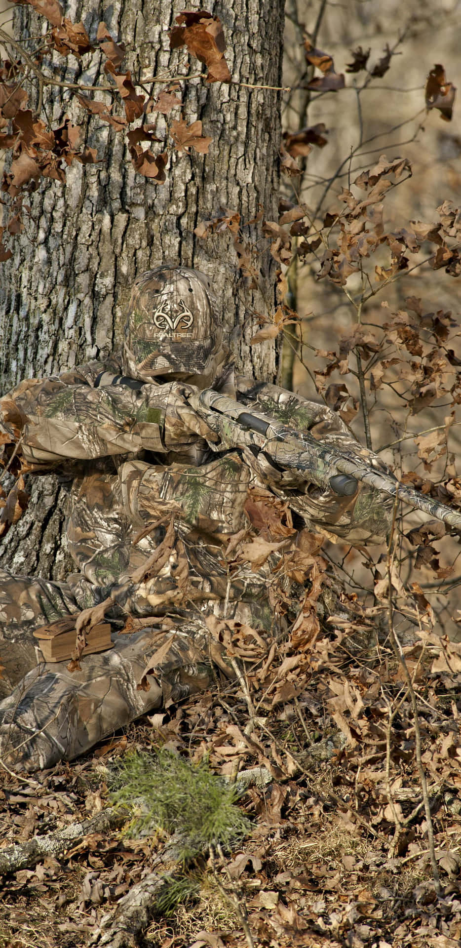Get the most out of your hunting trip with the right camo gear. Wallpaper