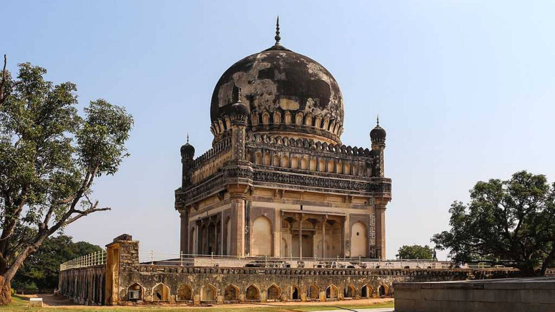 Hyderabad Mohammad Quli Tomb