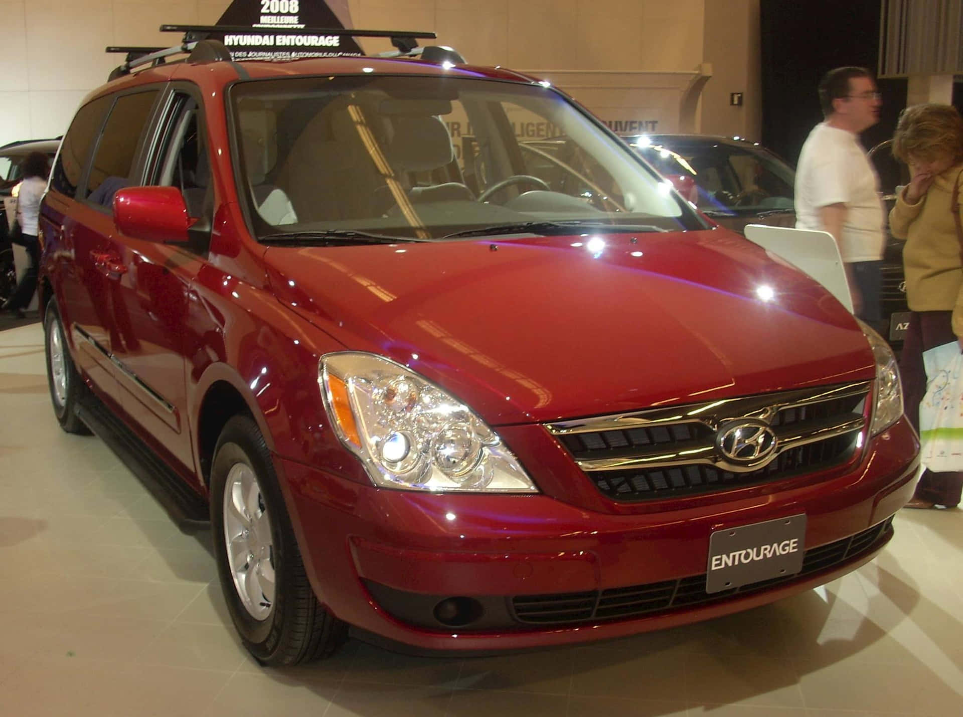 Hyundaientourage: La Minivan Familiar Perfecta Fondo de pantalla
