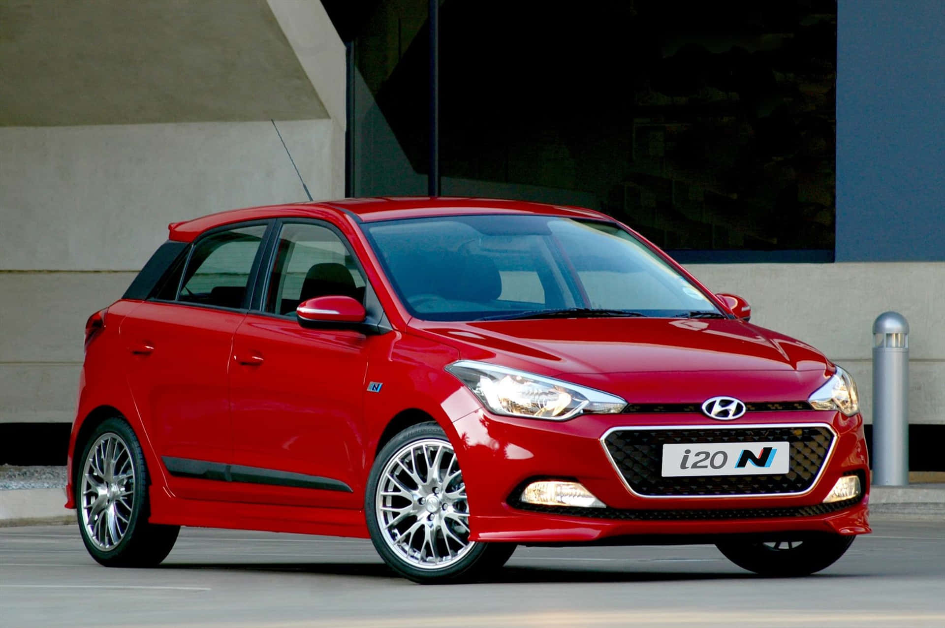Hyundailevererar En Fantastisk Kombination Av Stil Och Prestanda.