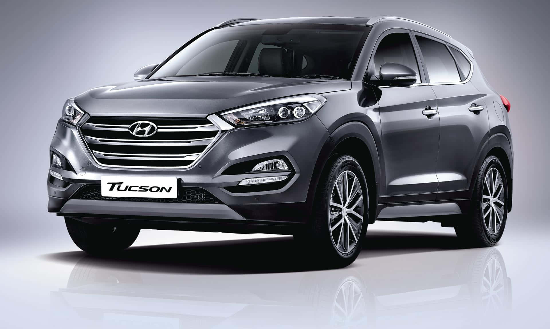 New Hyundai Tucson on the Road Wallpaper