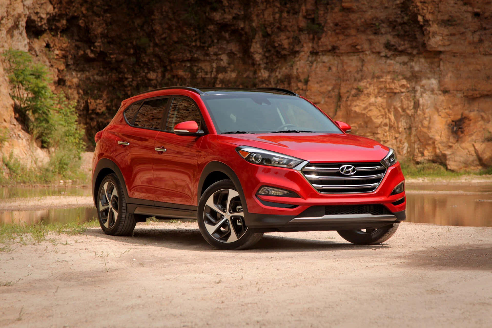 Caption: Hyundai Tucson - Sleek Design Meets Powerful Performance Wallpaper