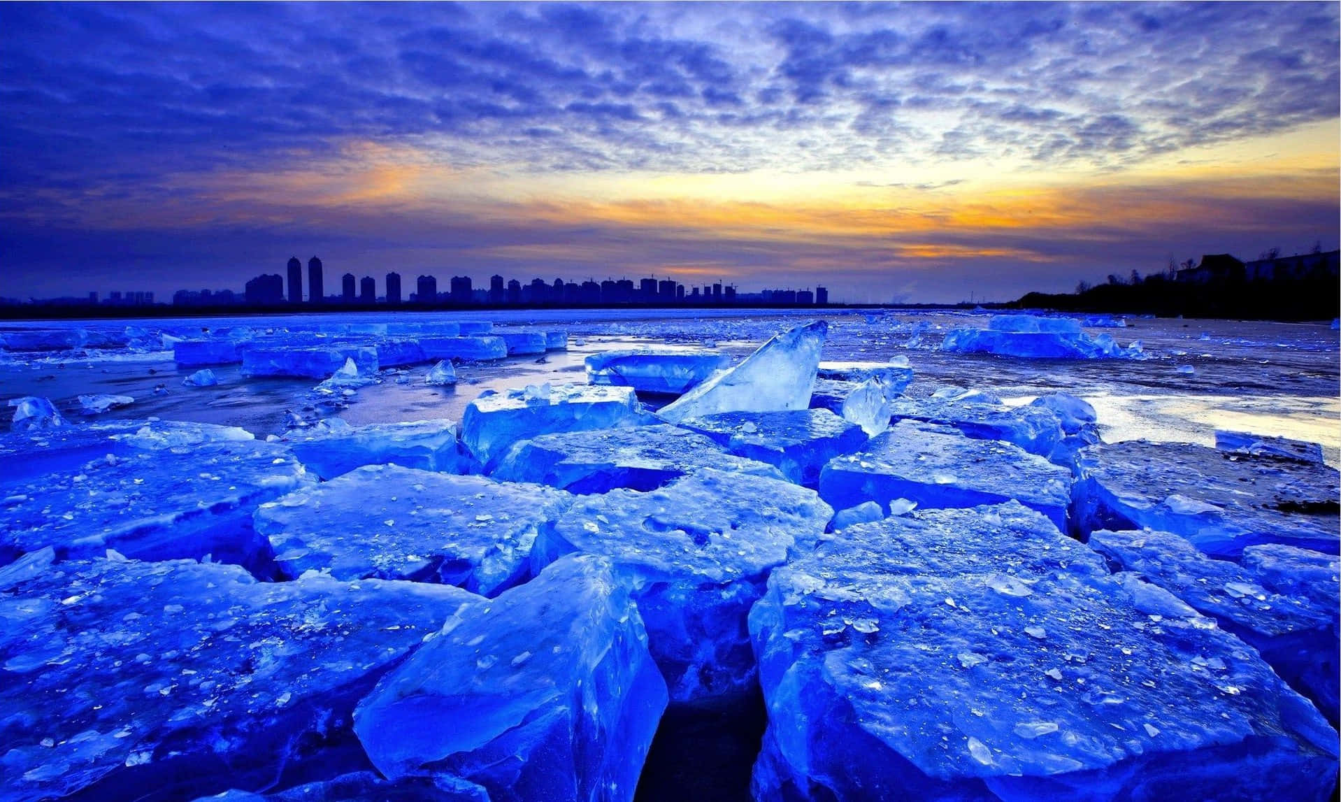 Explorala Belleza Congelada Del Hielo Azul Fondo de pantalla