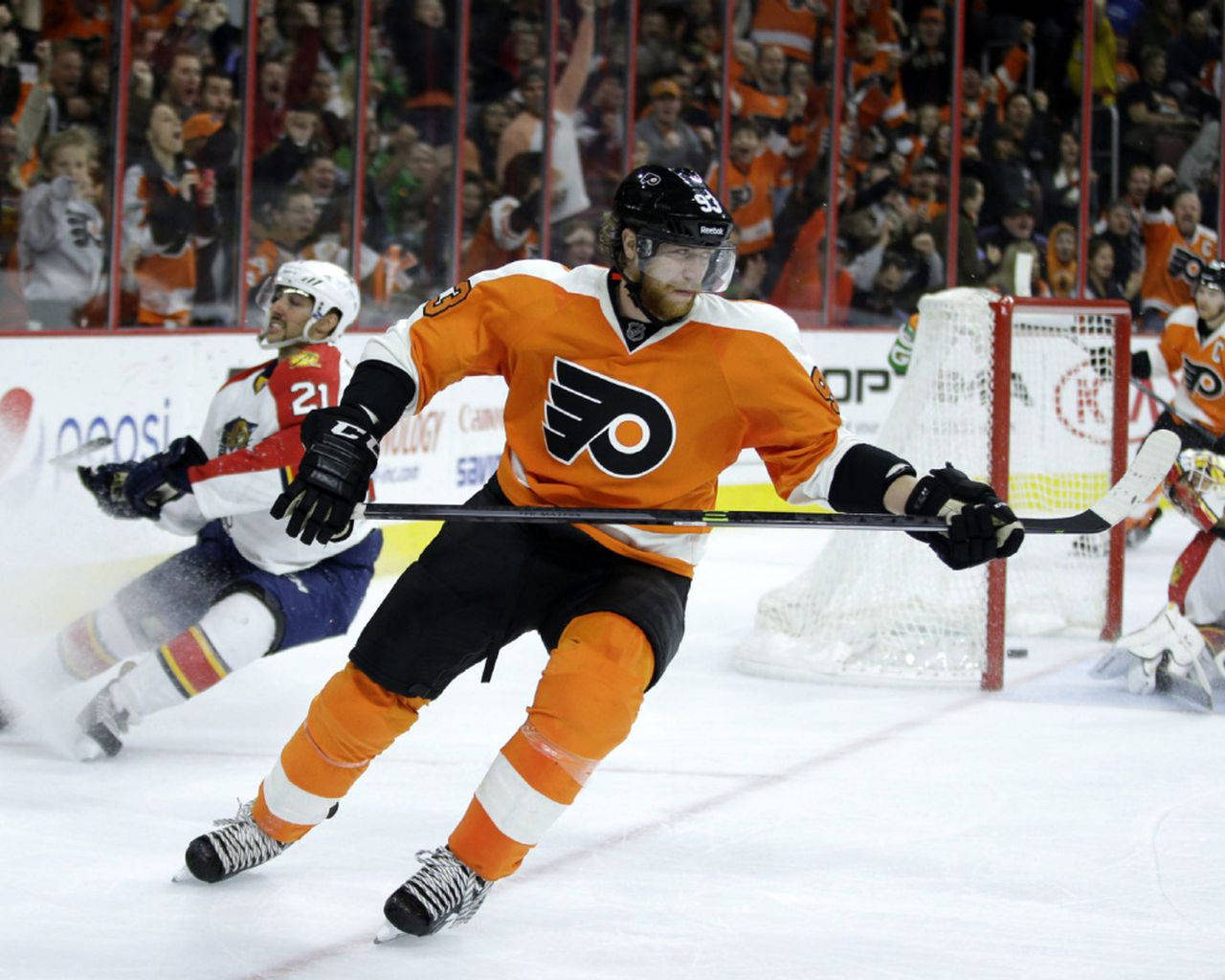 Eishockeyspielerjakub Voracek Von Den Philadelphia Flyers Gegen Die Chicago Blackhawks Wallpaper
