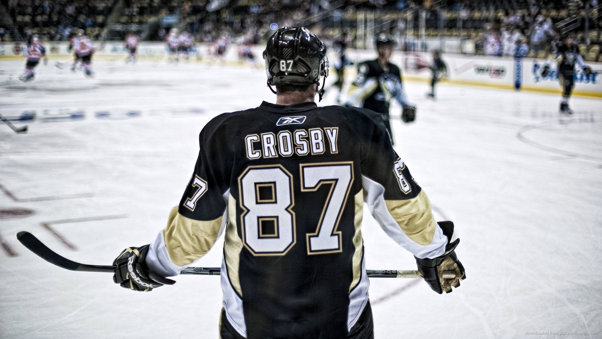 Ishockeyspelarensidney Crosby Från Pittsburgh Penguins. Wallpaper