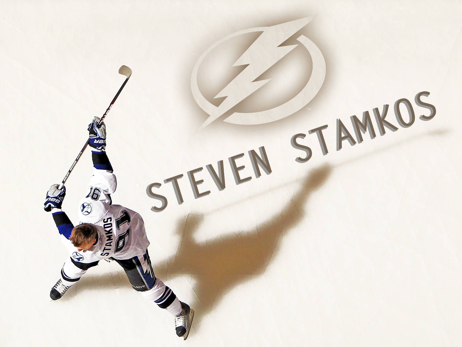 The Tampa Bay Lightning's Star - Steven Stamkos on Ice Wallpaper