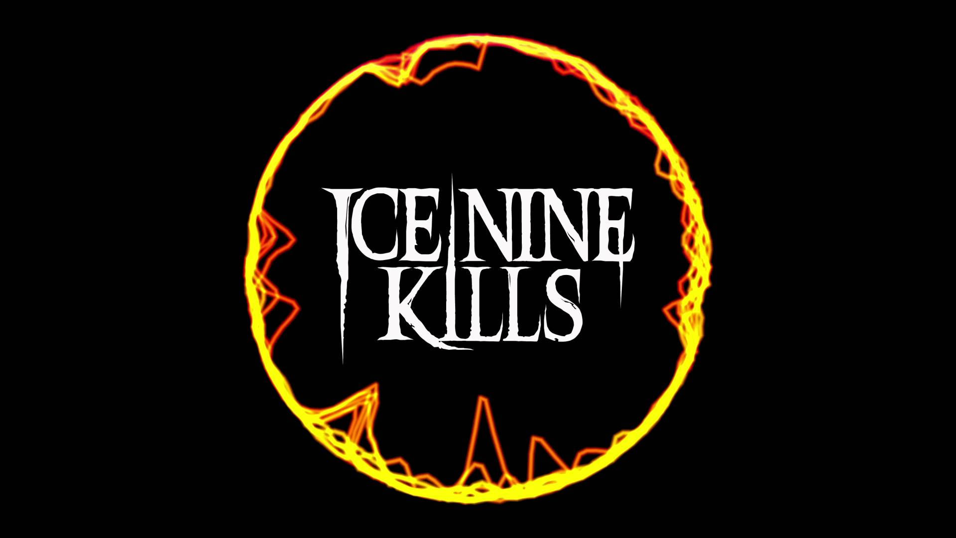 Brutale metalcore rocker Ice Nine Kills rocker scenen med et bagtæppe af skrigende flammer. Wallpaper