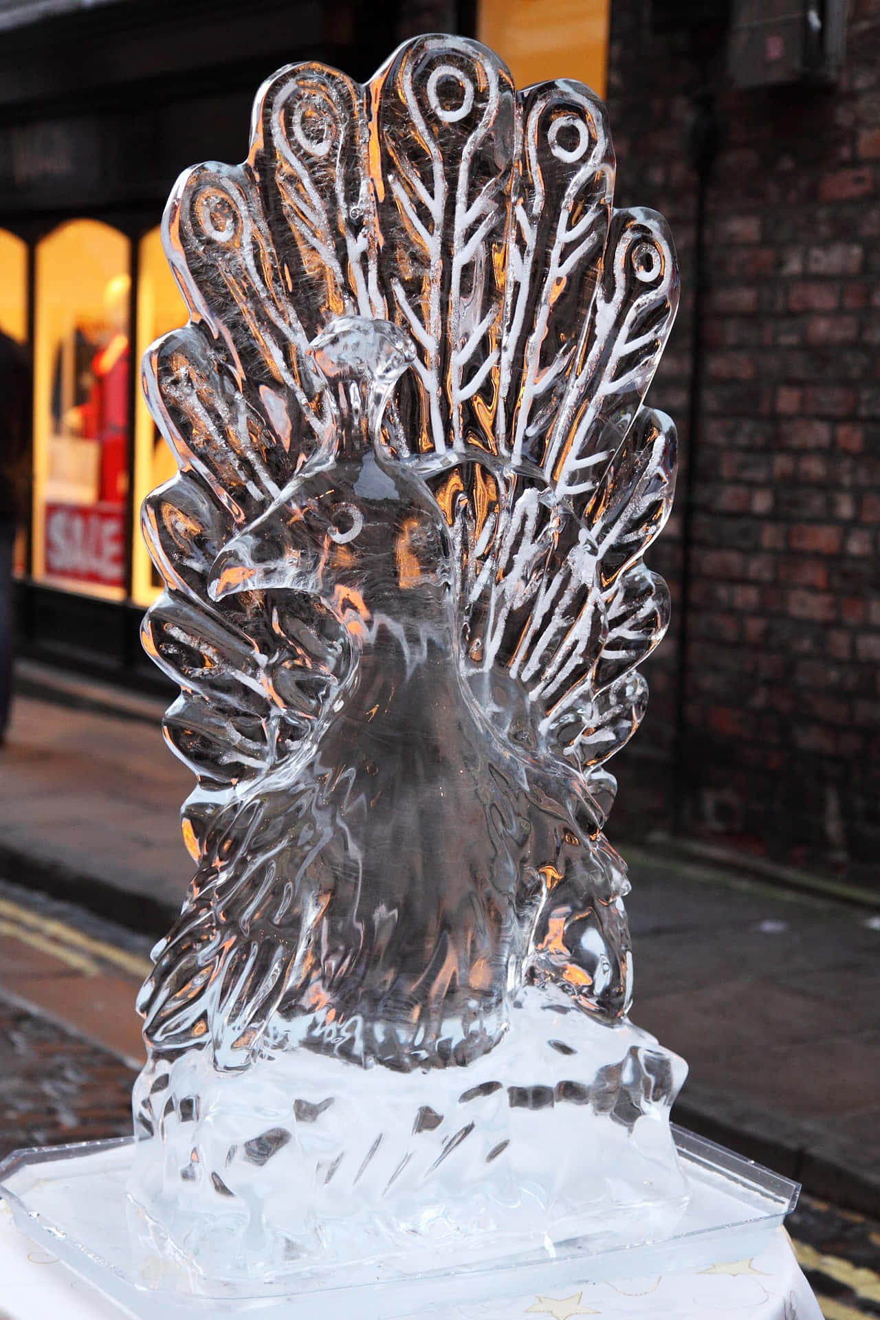 Masterpiece of Frozen Art: Exquisite Ice Sculpture Wallpaper