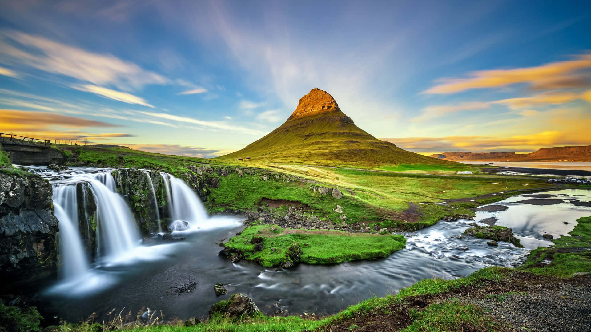 Genießensie Majestätische Aussichten In Island.