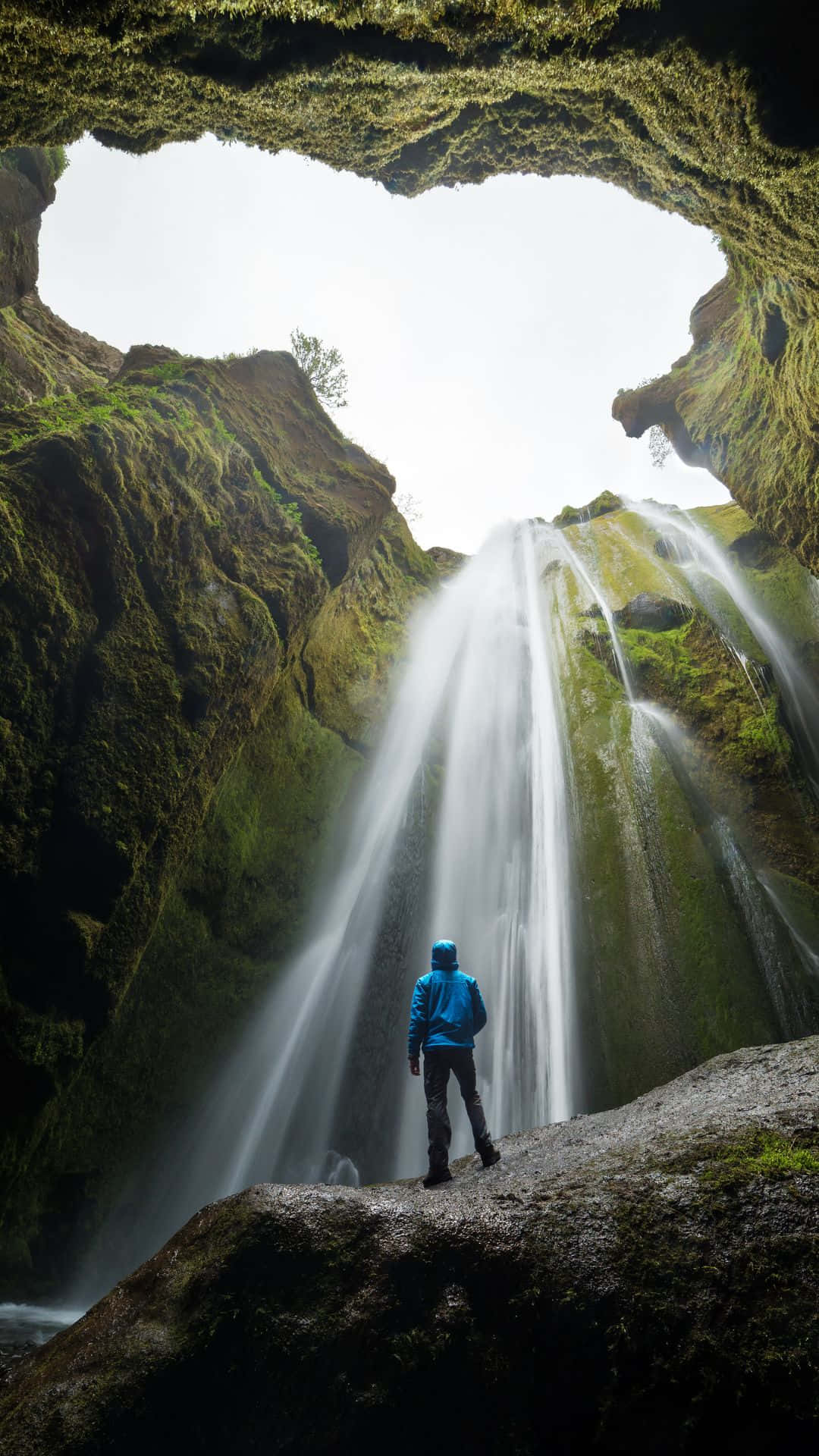 Join the adventurous journey in Iceland