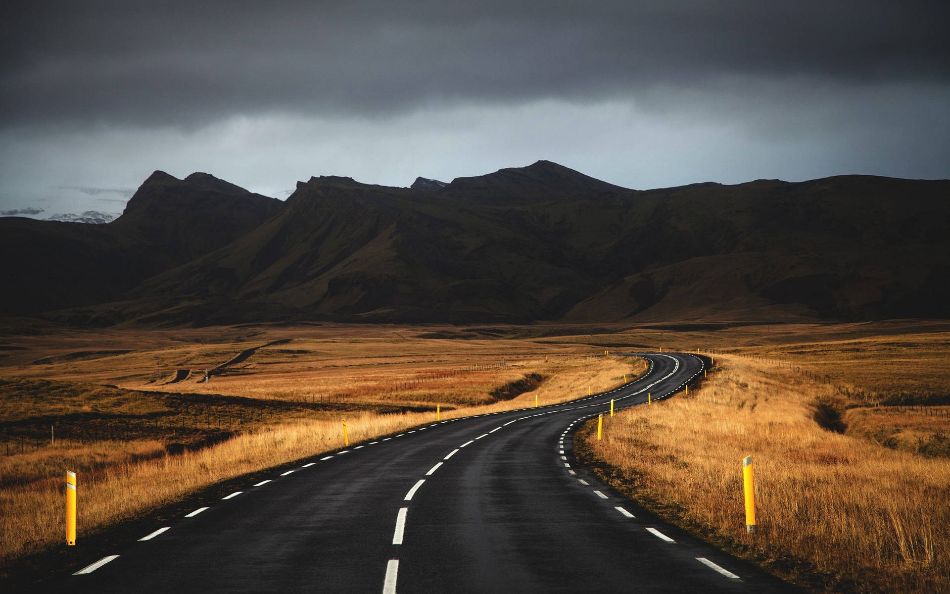 Iceland Mountain Road