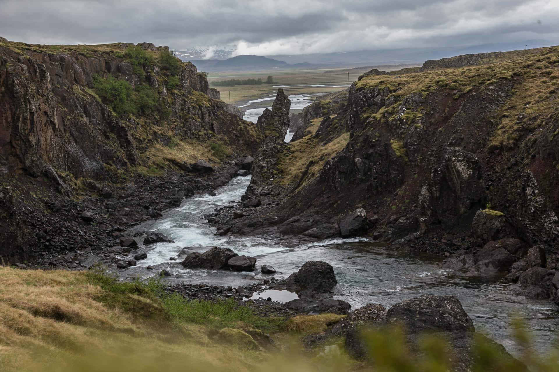 Cascadesmajestosas Da Islândia
