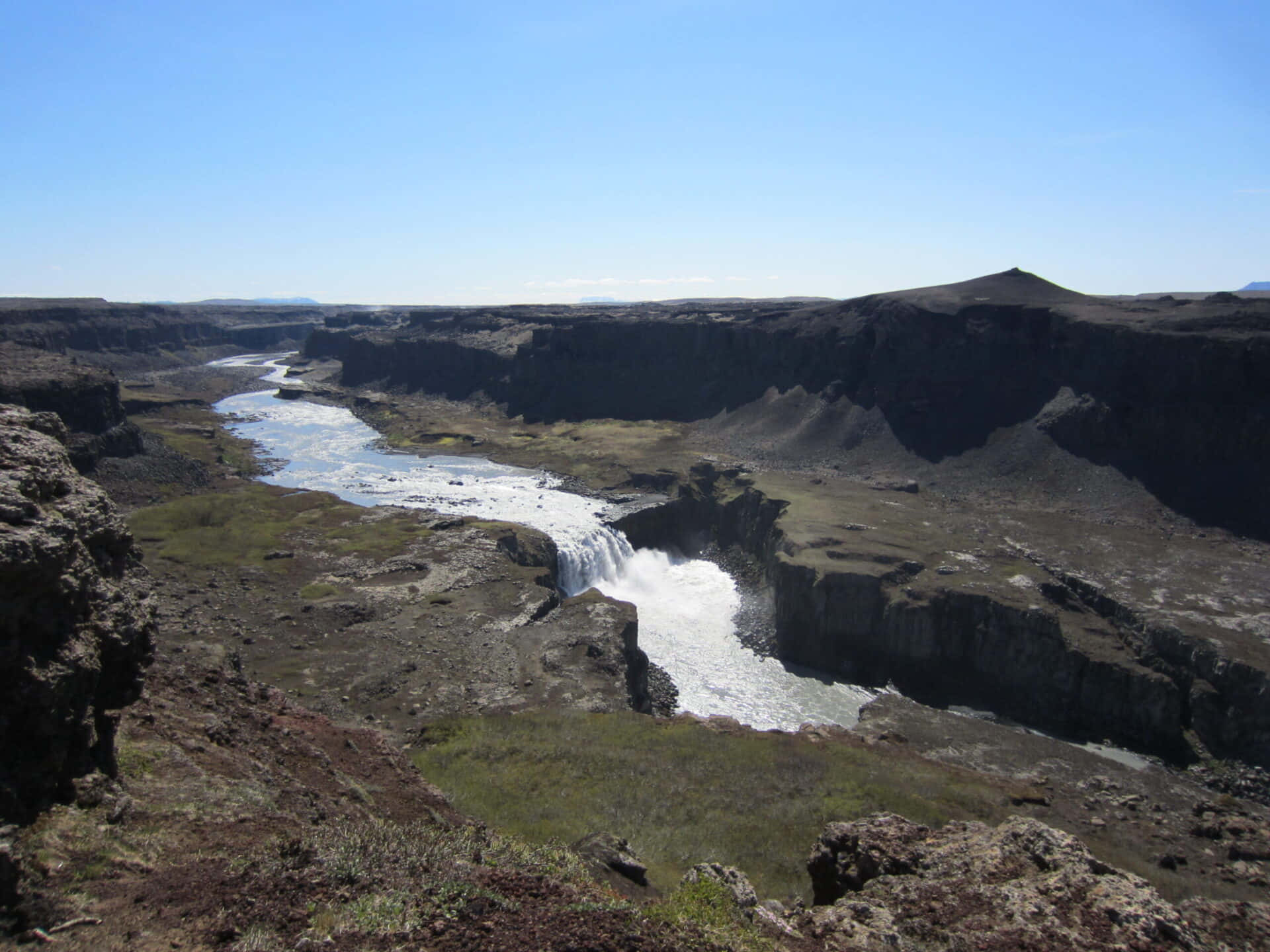 Ijslandse Kloof Met Waterval Achtergrond