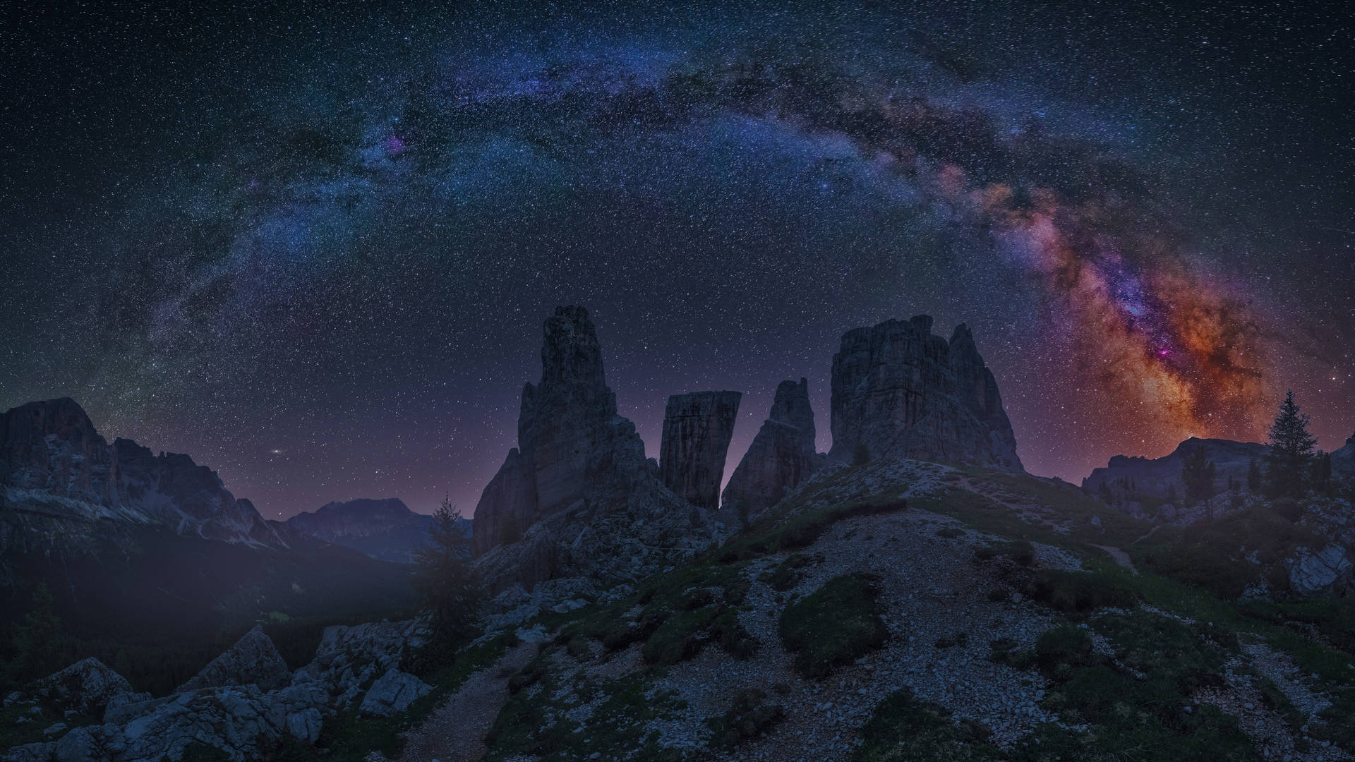 Iconode Los Icónicos Dolomitas Oscuro En 4k Fondo de pantalla