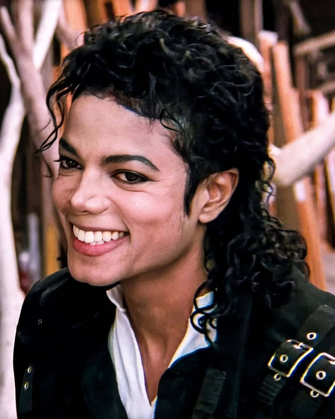 Iconic Smiling Entertainer Portrait