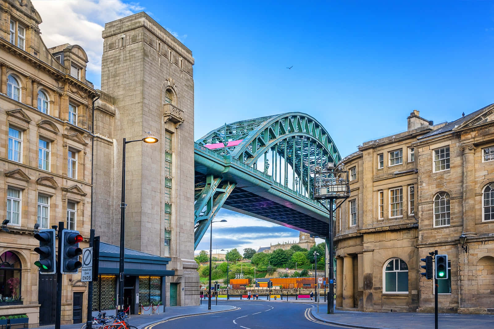 Iconic Tyne Bridge Resplendent Under A Clear Newcastle Sky Wallpaper