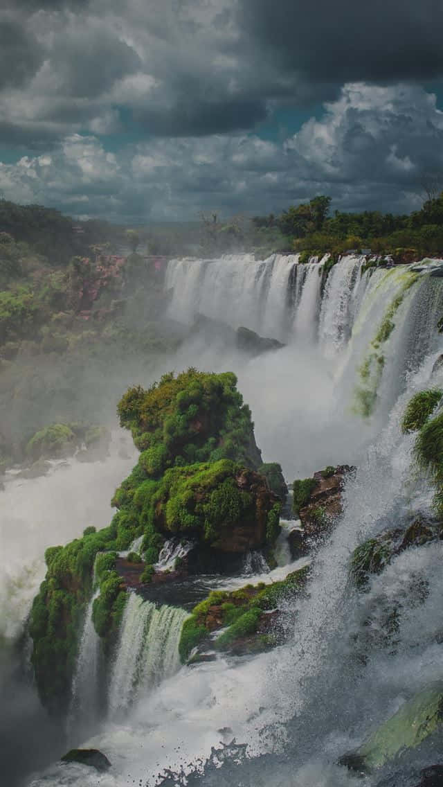 Iguazu Falls Natural Wonder Wallpaper