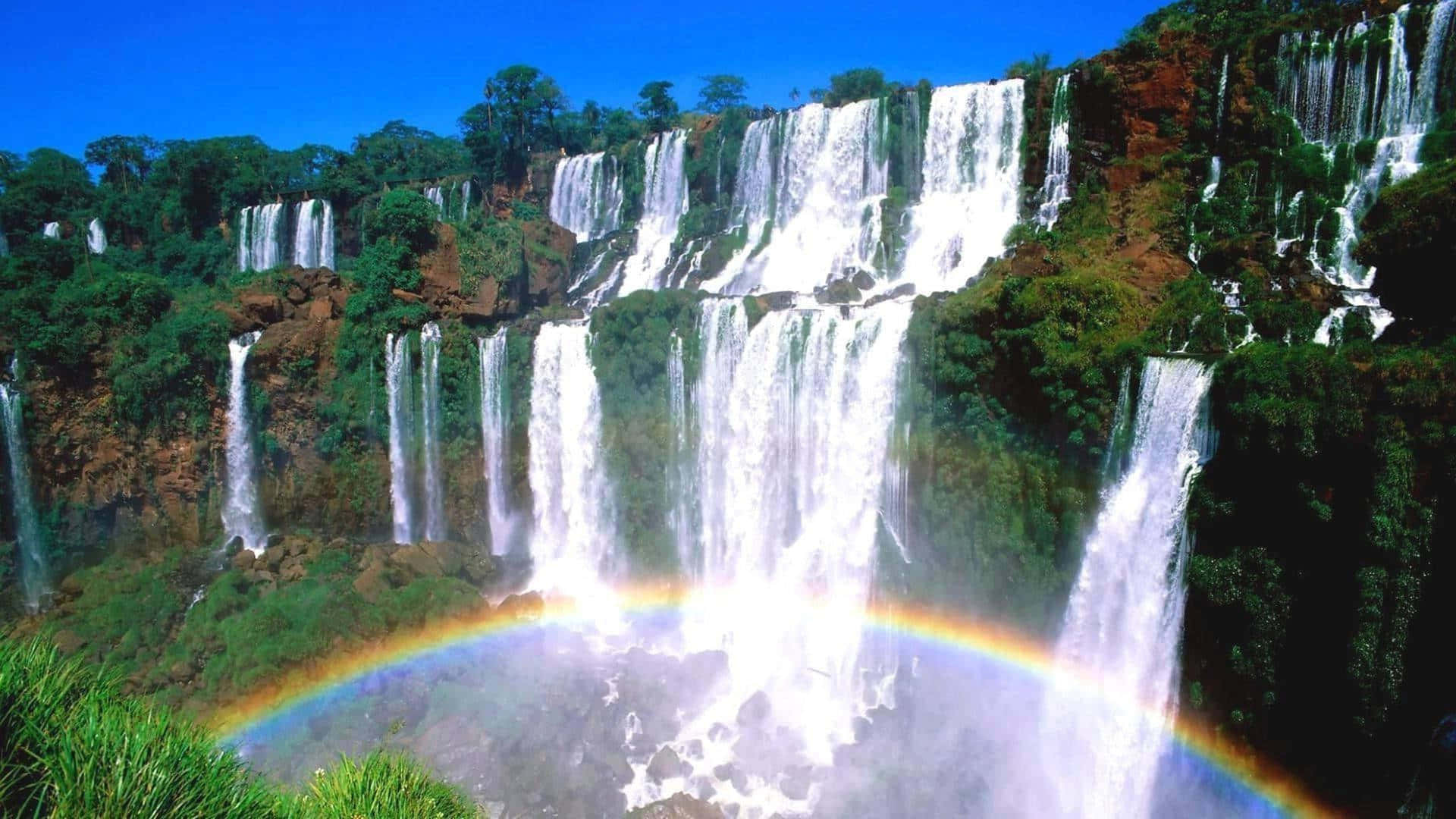 Iguazu Falls Scene Lavet Af Naturkraft. Wallpaper