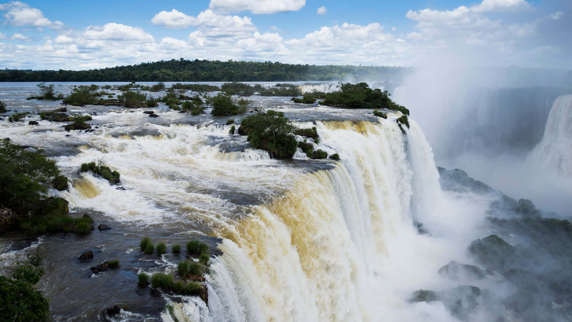 Iguazu Falls Semi-circular Wallpaper