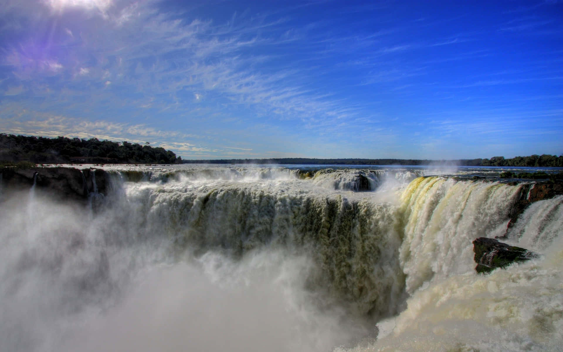 Iguazu Punchbowl Falls Wallpaper