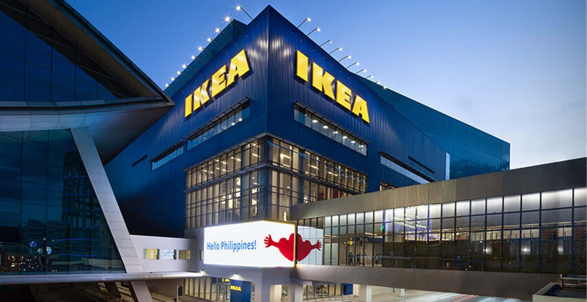 Ikeasnya Huvudkontor I Kanada I Montreal.
