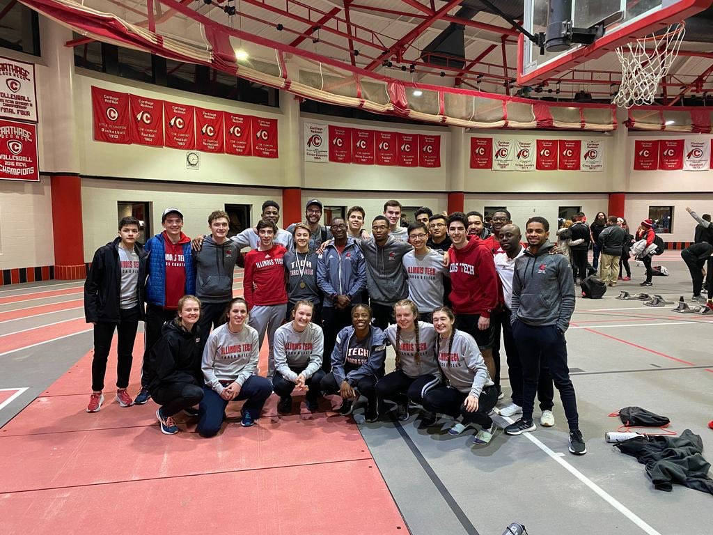 Étudiants De L'institut De Technologie De L'illinois Au Gymnase Fond d'écran