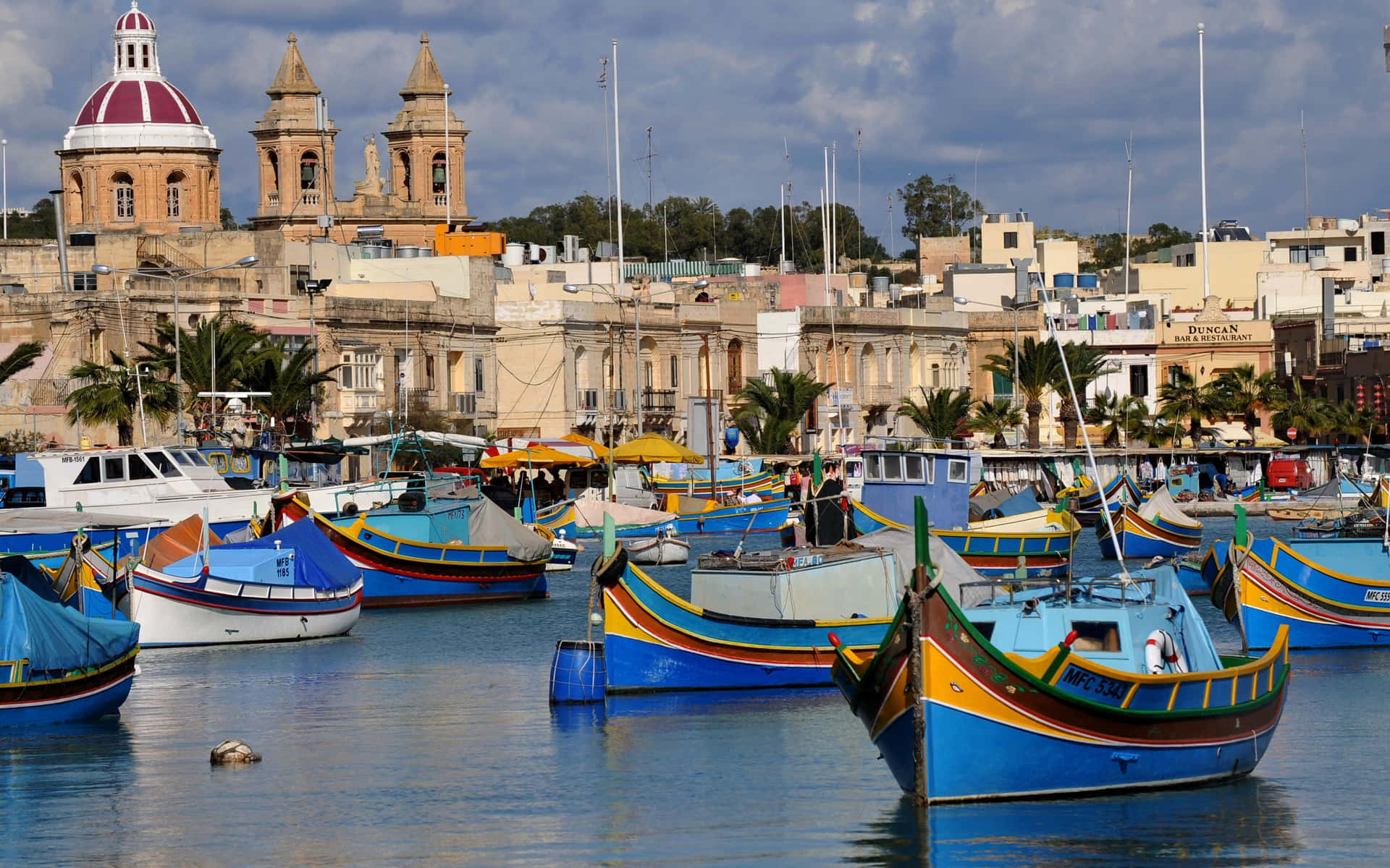 Impresionanteatardecer Sobre La Línea Costera De Malta