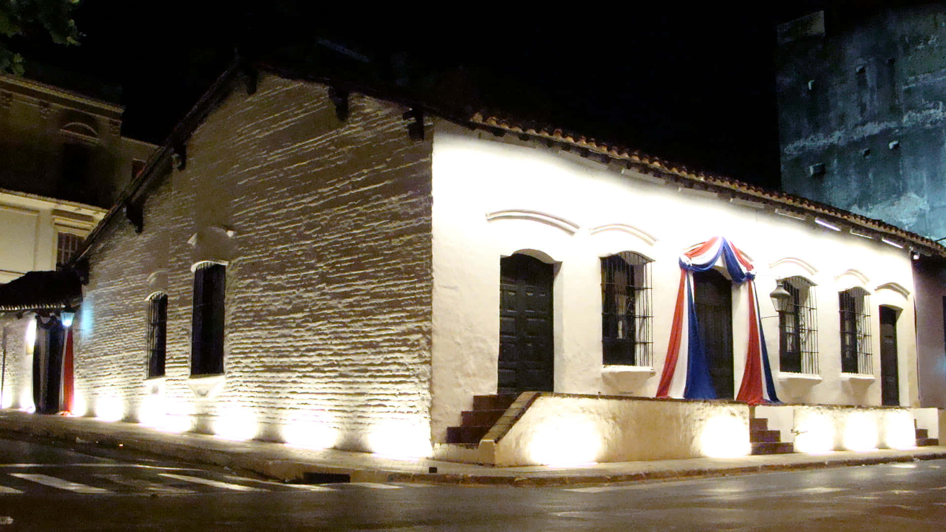 Independence House Museum In Asuncion Wallpaper