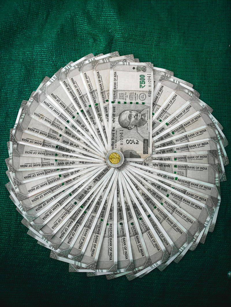 Indian Currency 500 Bills Circle Background