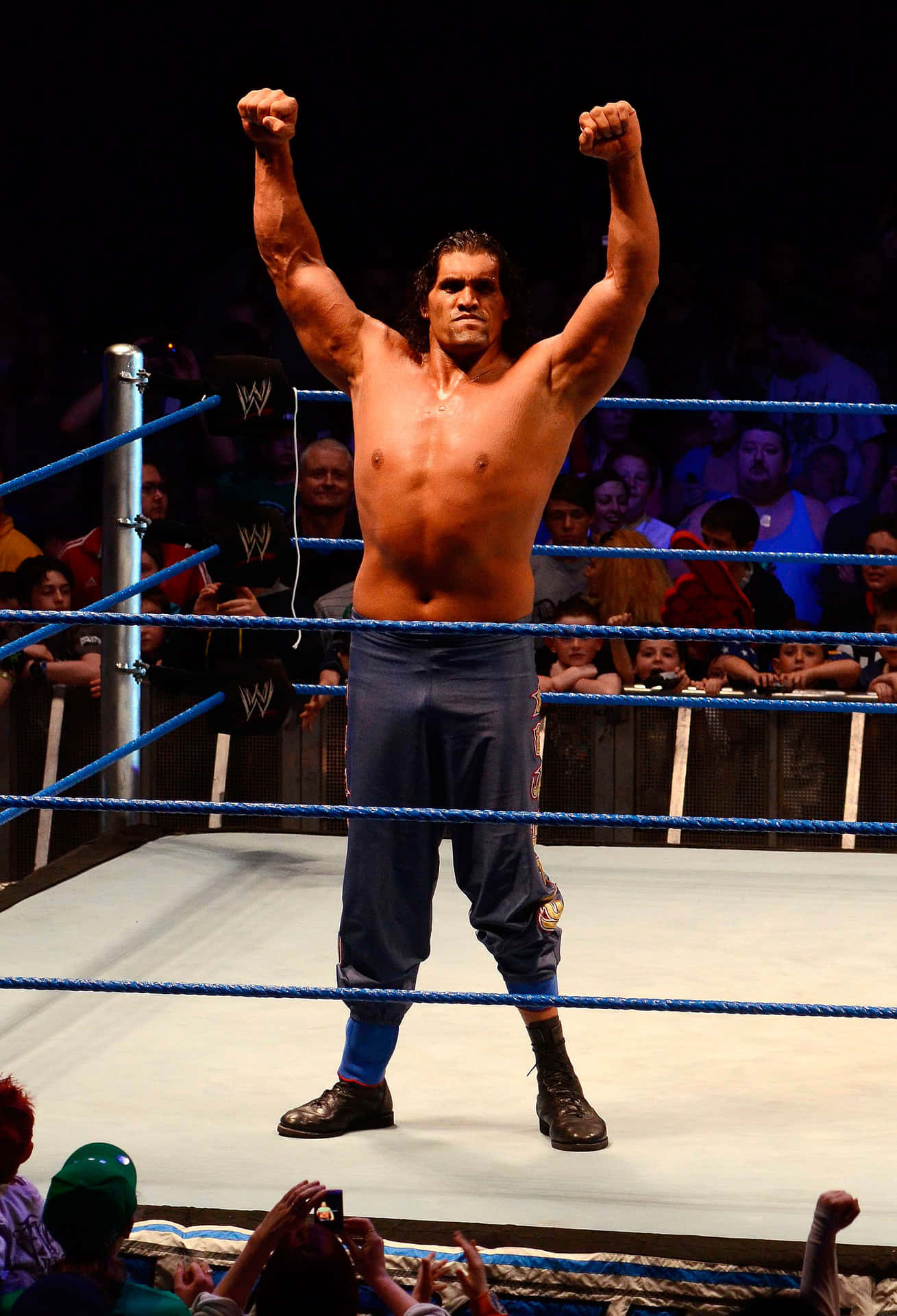 Indisk Wrestler Den Store Khali WWE Smack Down 2012 Wallpaper